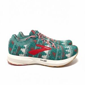 Brooks | levitate ugly sweater shoes | men’s size 10